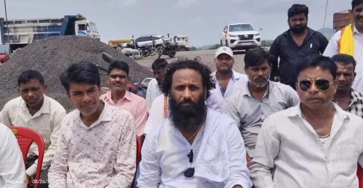 विधायकी रद्द करने की मांग है तो दोषी पुलिसकर्मियों की नौकरी रद्द कब होगी? : तरुण महतो