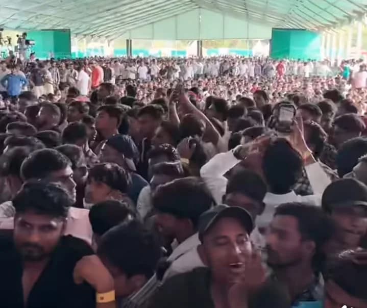 सिस्टम बनाम स्टूडेंट्स: इंदौर से उठी आवाज, सवाल राहुल का नहीं देश के युवाओं का है